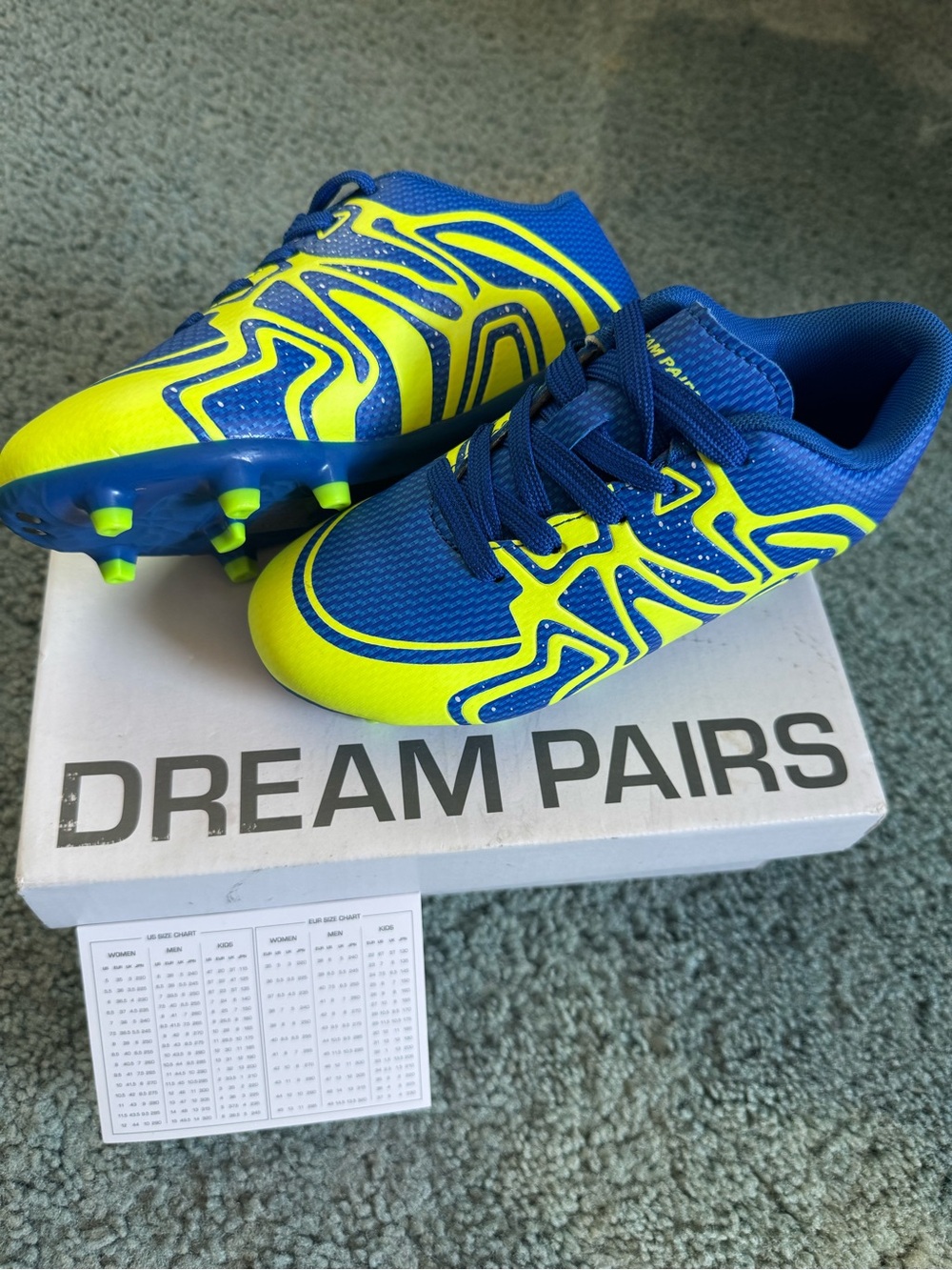 Dream Pairs Kids Blue and Neon Yellow Soccer Cleats